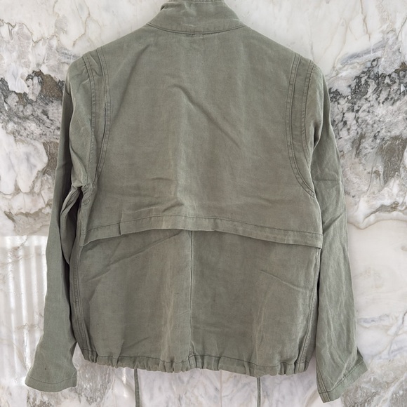 Super cute and soft Rails olive green jacket. - Picture 5 of 5